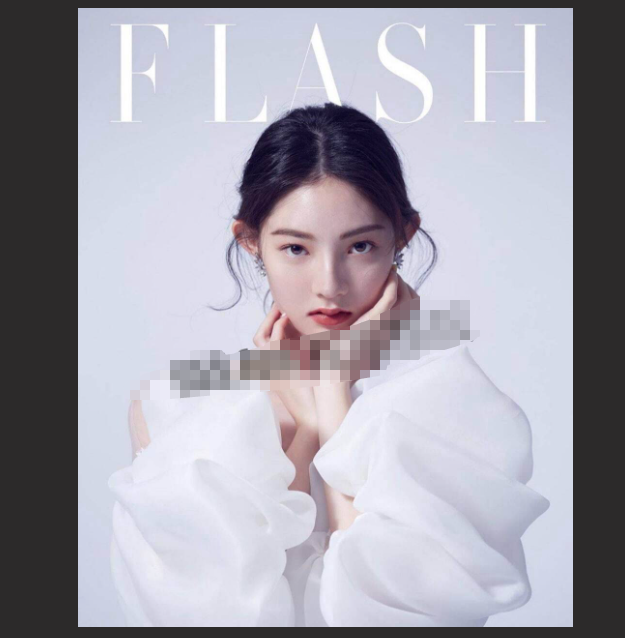 高颜值美腿大三模特 居家与男友私房拍摄 手机内换衣服视频不慎泄露