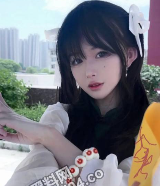 抖音Jioo 十年颜值拼搏无人问！一句导师天下知！ 人生导师连线撸