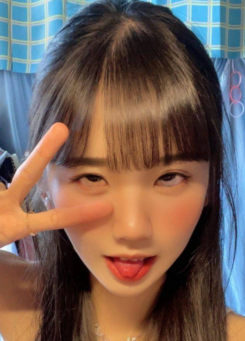抖音热搜！670W 粉丝超级网红小野自爆被 AI 换脸 原名井川里予 换脸