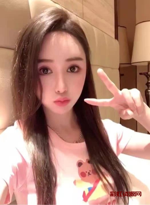 武汉 高颜值模特名媛  身高168