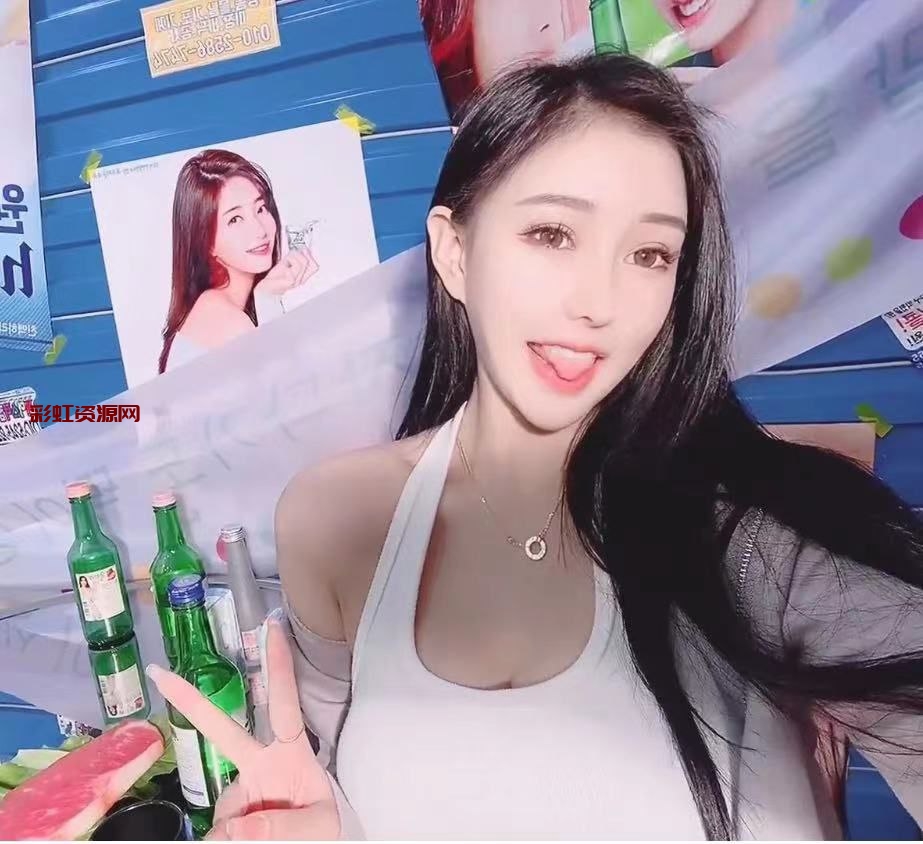 抖音网红 模特 酒菲尔 身高171