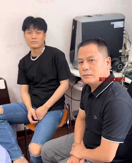 小杨哥老爸又出幺蛾子？网传小杨哥老爸视频遭全网疯求！