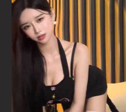 网易 CC 小恩雅最新 ASMR！小猫咪变人身服侍