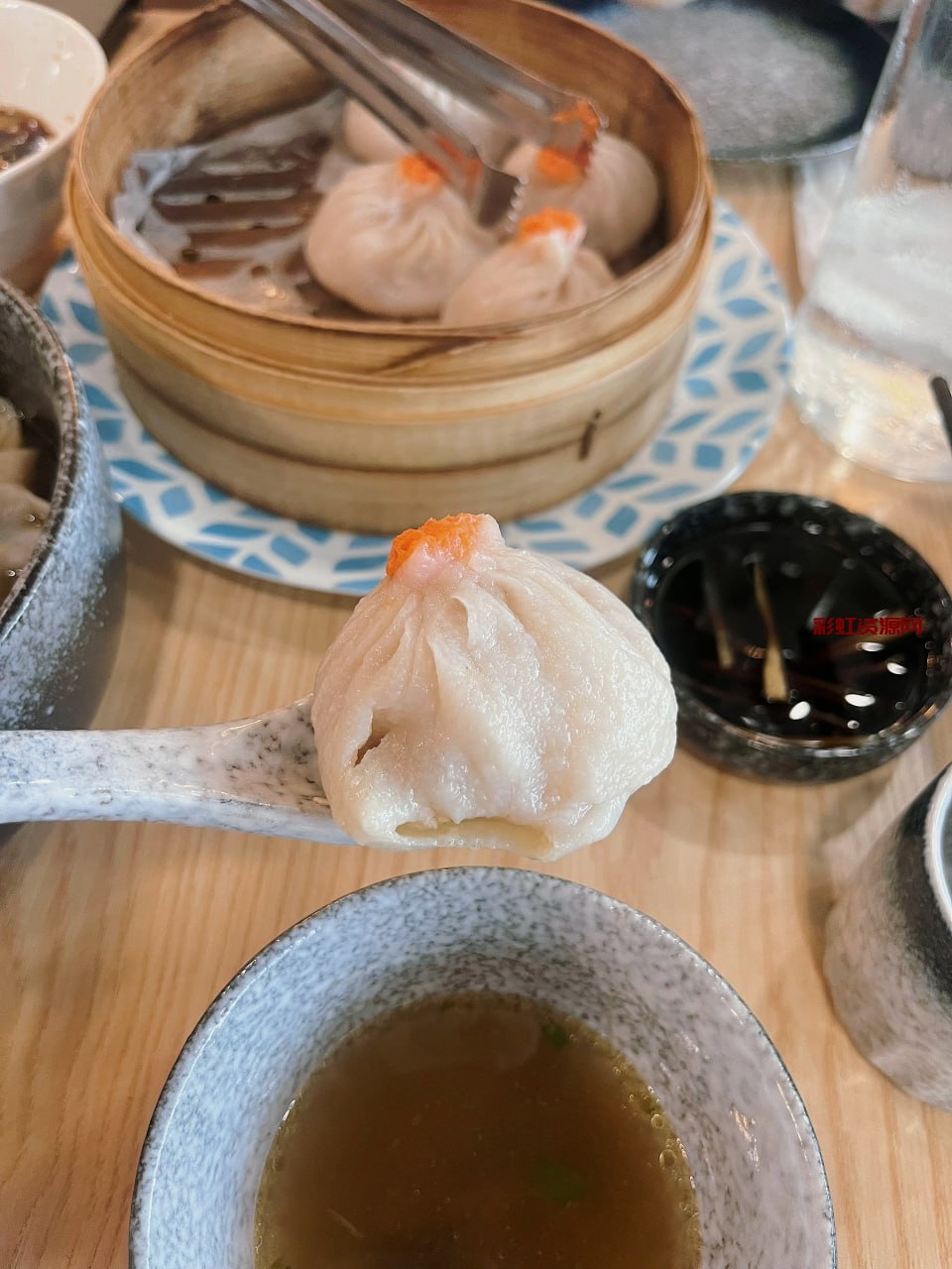 #波士顿   蟹黄汤包 Boston Soup Dumplings 地址：113 Brighton Ave, Boston, MA 02134