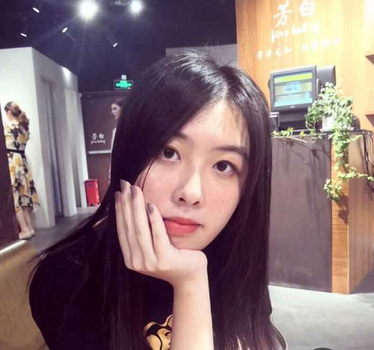 上海海事大学 杨阳 00 后极品 同学眼中的清纯好学生
