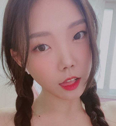 海南反差 严惠琳 深夜晚归被