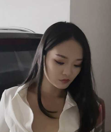 瓜友投稿曝光！哈尔滨超级美女 李韵