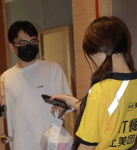 瓜友们请注意 美团外卖媛正式上线 心动不如行动 方法已经交给你们了！