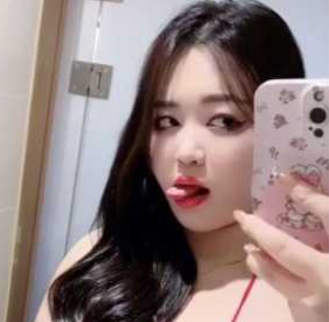 抖音 心动女孩欣欣 百万粉丝的博主