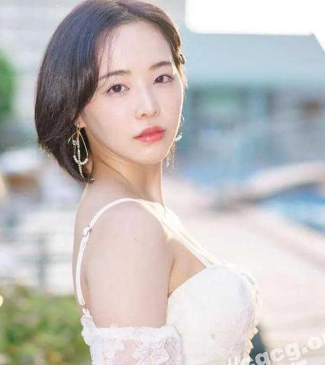 岛国短发御姐女神 三宫椿 高中毕业被男友骗走
