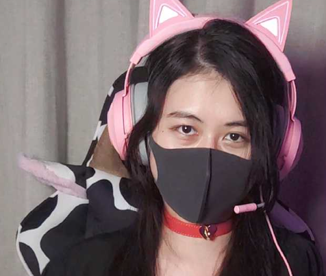 抖音网红 1咪 十一月新作！赛博朋克电竞少女