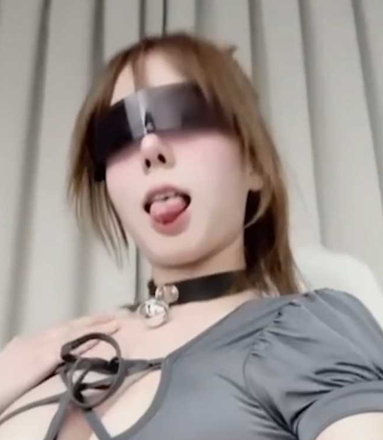 抖音热瓜！成都网红前日姐 脸红八酱微密圈资源流出