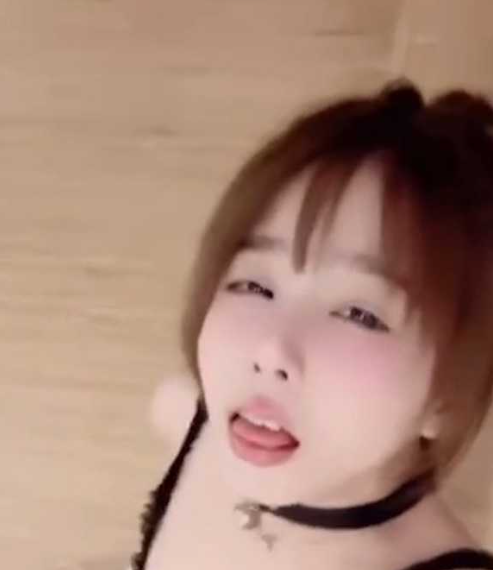抖音热瓜！成都网红前日姐 脸红八酱微密圈资源流出
