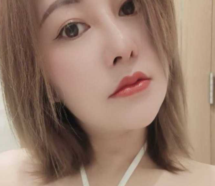 昆明超好的反差少妇 每年定期约旅游打