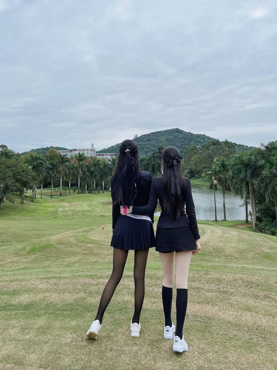 #高尔夫美女