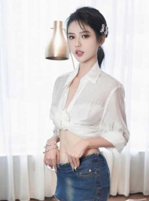 顶级女模颜值巅峰 秀人网长腿女神 浅浅