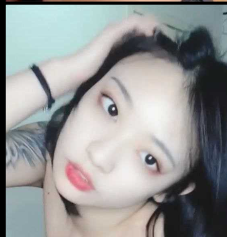 抖音小网红 田言