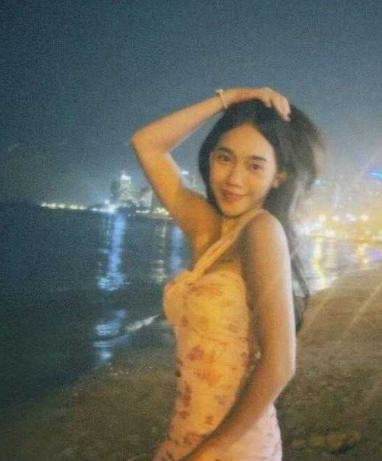 大连交通大学 大二 高颜值清纯学生妹 夏梦语
