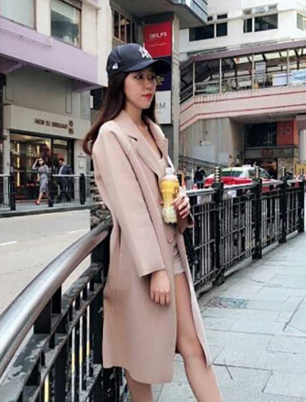 大神拿捏身材苗条大长腿的千金大小姐 在酒店