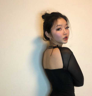 知名中韩混血网红女神 莎伊克Shaixbibi
