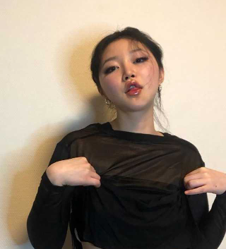 知名中韩混血网红女神 莎伊克Shaixbibi