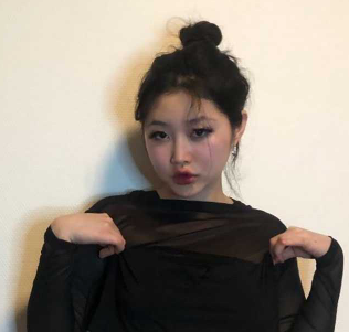 知名中韩混血网红女神 莎伊克Shaixbibi