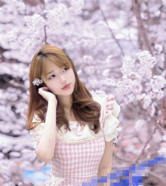 杭州顶级颜值援交妹 主动拿起手机记录 这钱花的太值了！