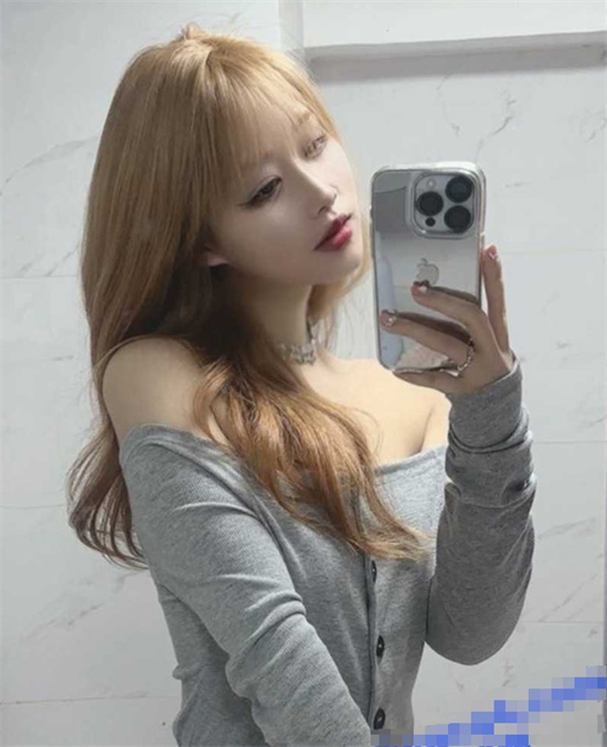 杭州顶级颜值援交妹 主动拿起手机记录 这钱花的太值了！