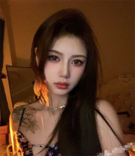 杭州顶级颜值援交妹 主动拿起手机记录 这钱花的太值了！