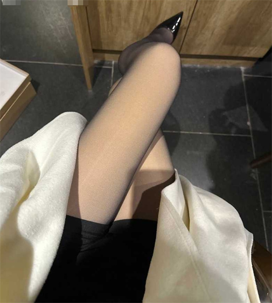 杭州顶级颜值援交妹 主动拿起手机记录 这钱花的太值了！