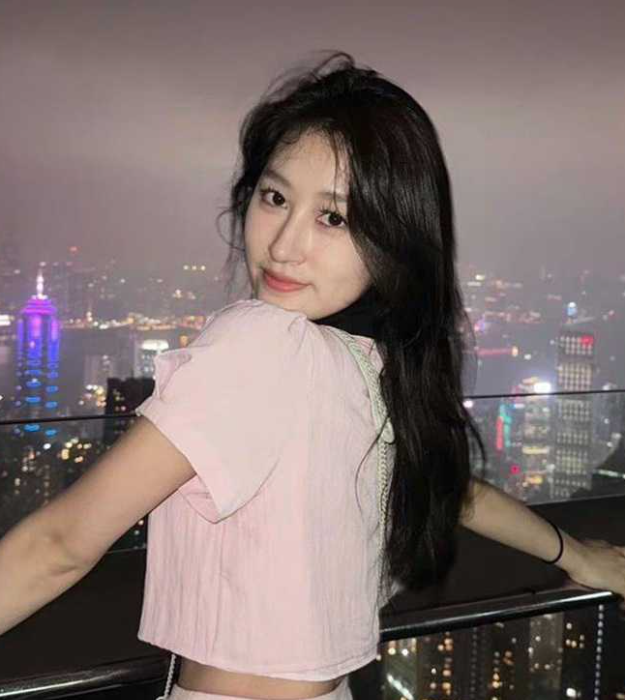 大连民族大学 朝鲜族美女孟欣 被