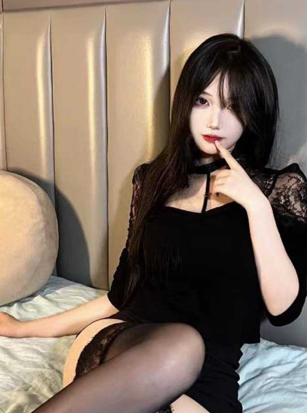 超绝颜值女神 厕所内在线