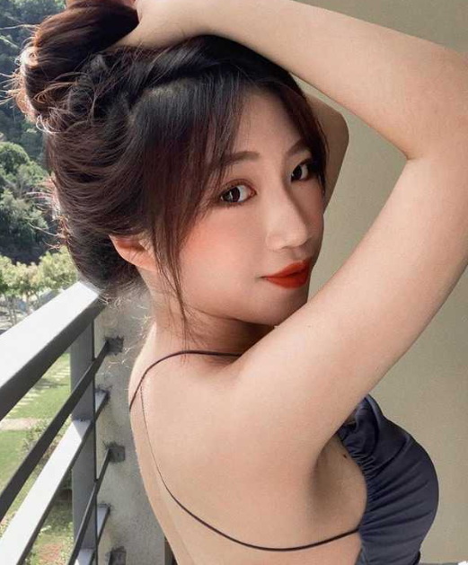 IG高颜值反差 小网美 和炮