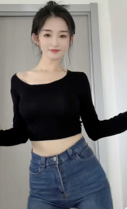 快手舞蹈女主播 小爽爽 紧身瑜伽裤