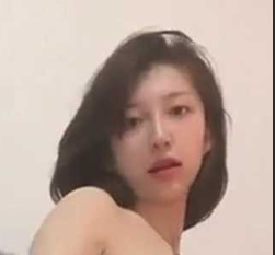 留洋归来顶级尤物 人瘦极品身材 平时高冷女神