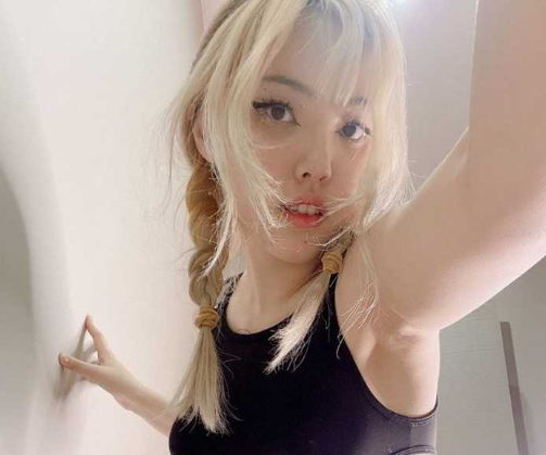 北京三里屯太古里 高颜值健身美女 李卓莹