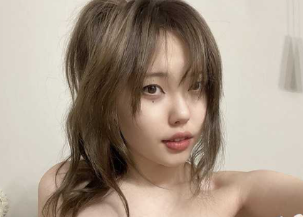 北京三里屯太古里 高颜值健身美女 李卓莹