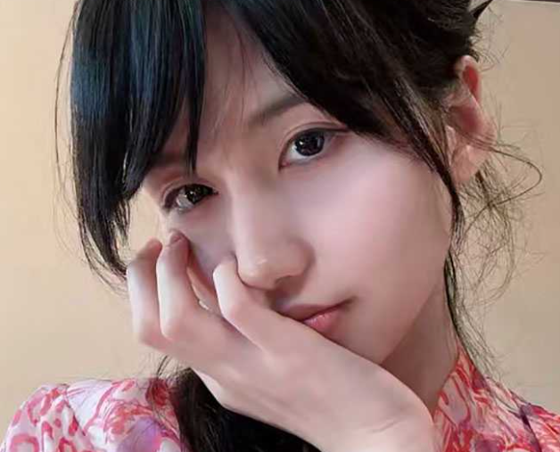 上海美女研究生 李思怡