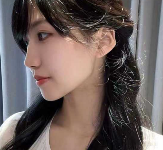 上海美女研究生 李思怡