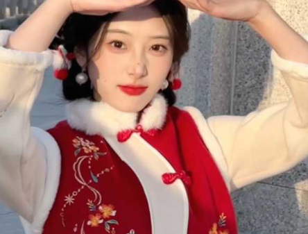推特大神拿下抖音最美国风网红七贰陆