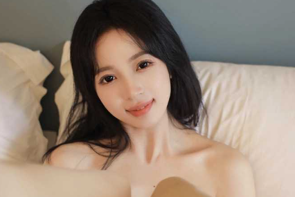 清纯甜美小女神糖豆 三点私拍