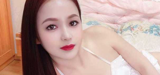 河北少妇上官雨晨 极品身材尤物 红衣白丝