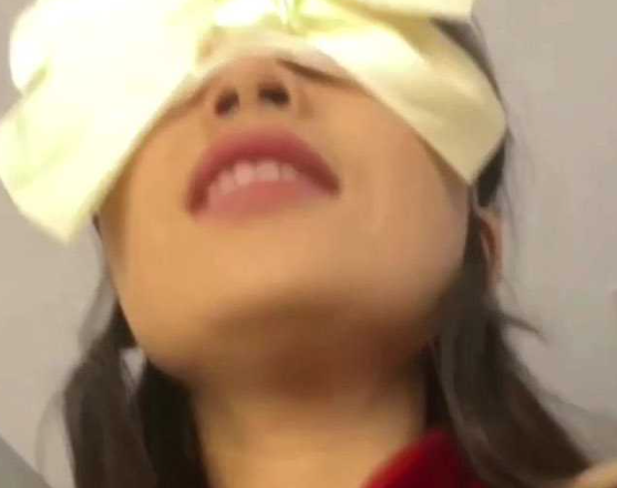 河北少妇上官雨晨 极品身材尤物 红衣白丝