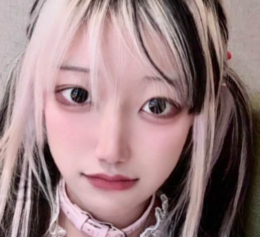 05后极品清纯反差小学妹雪代巴 被金主1