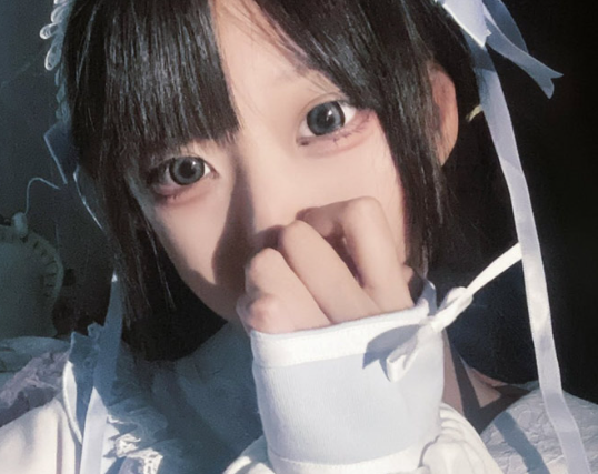 05后极品清纯反差小学妹雪代巴 被金主1