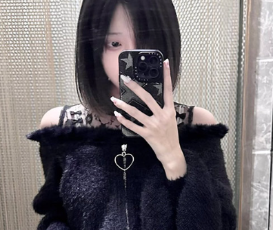 05后极品清纯反差小学妹雪代巴 被金主1